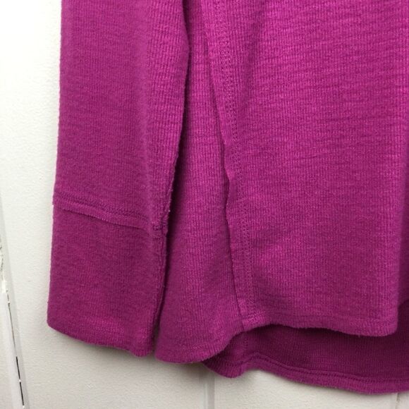 Wildfox Haley Brushed Purple V-Neck, Small - Picture 7 of 12
